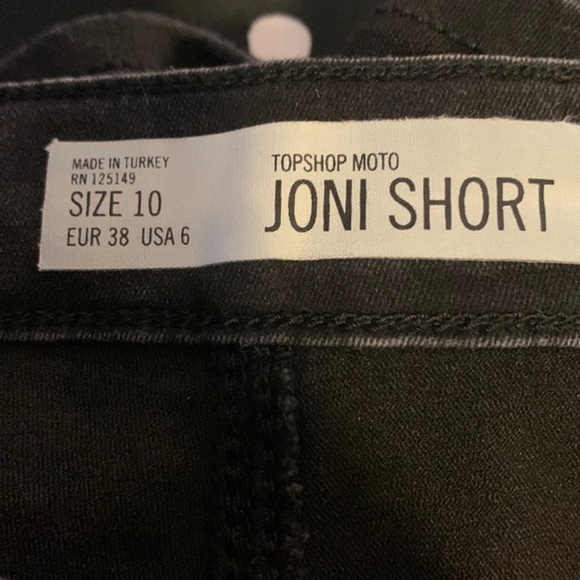 Topshop Moto Black Denim Joni Shorts - Picture 7 of 8